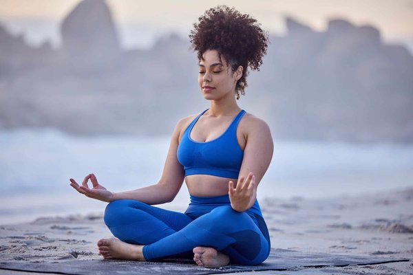 Quels sont les bienfaits du yoga sur la santé mentale et physique ?